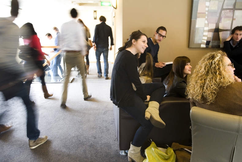 Dialogue BV, corporate huisstijl Beroepsopleiding Advocatuur